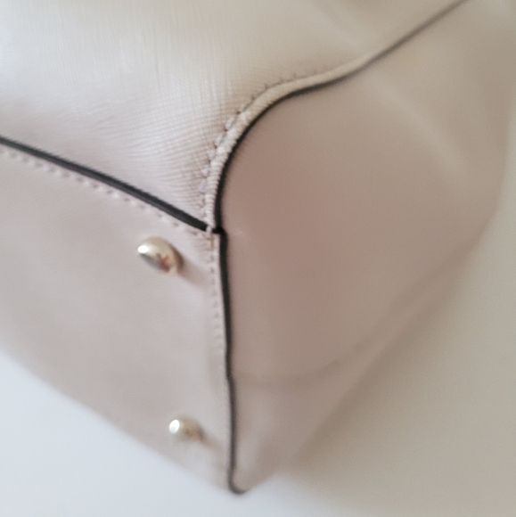 Kate Spade Saffiano Leather Large Satchel Bag. - Picture 5 of 11